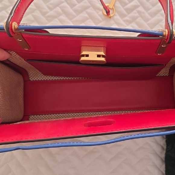 Tory Burch Lee Radziwill Bag w/ Raincoat Red and Blue Accents - Picture 10 of 16